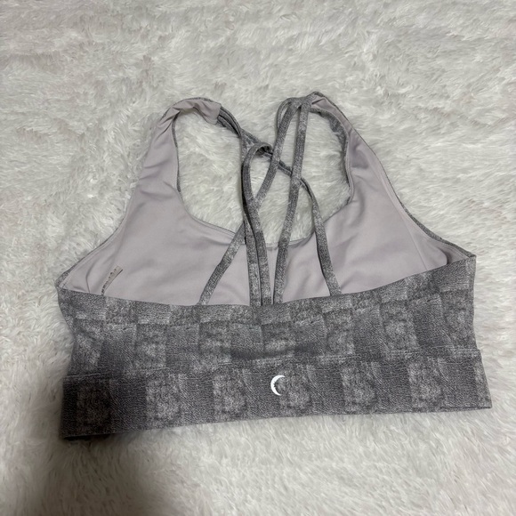ZYIA Gray Strappy Sports Bra with Criss-Cross Back L - Picture 3 of 4